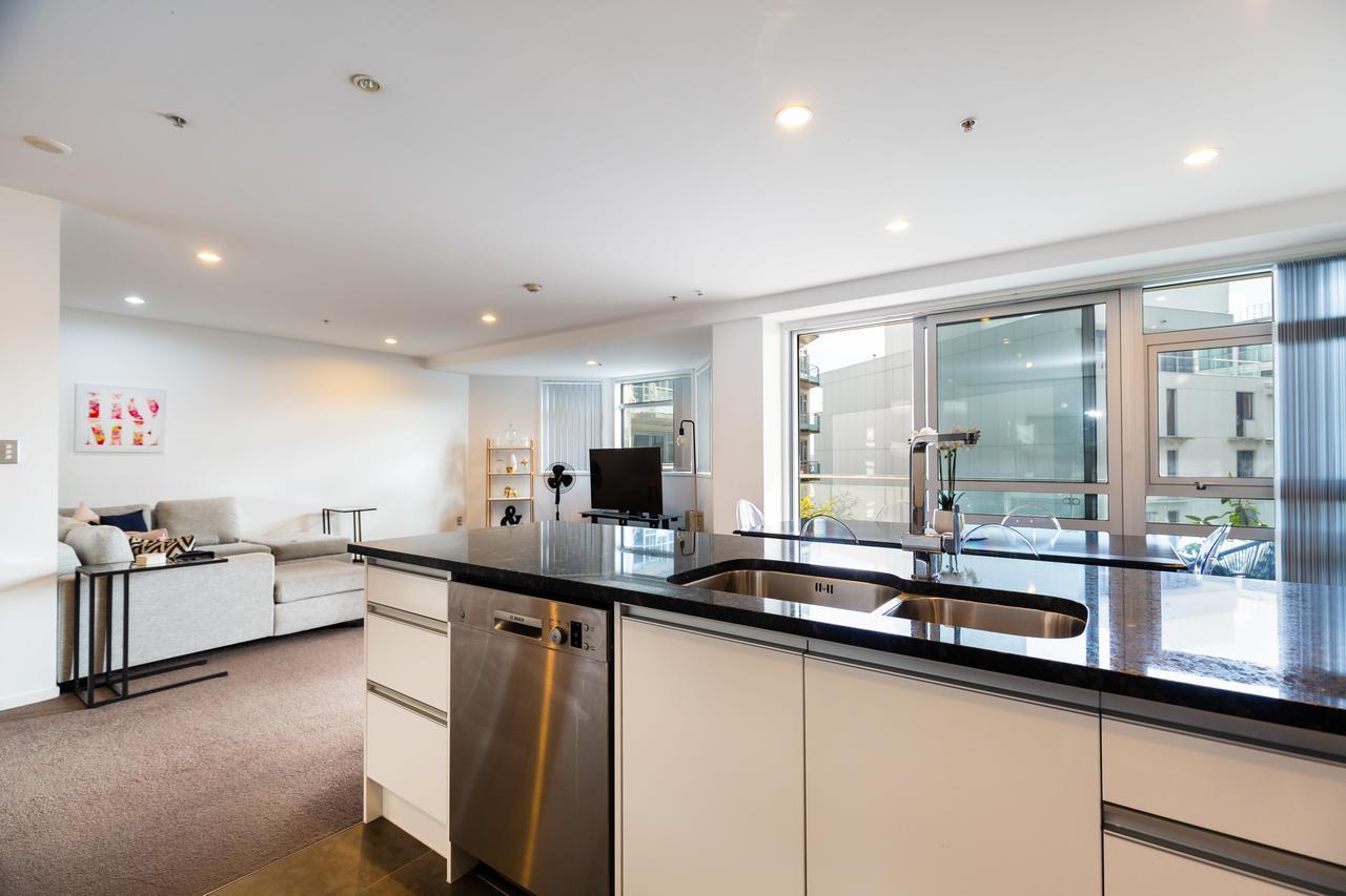 Beautiful Central Home With Balcony Auckland City Екстериор снимка